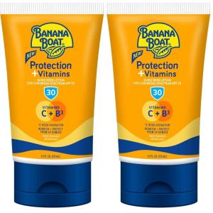 Banana Boat Protection + Vitamins Sunscreen Lotion SPF 30 | Moisturizing Lotion Sunscreen SPF 30 with Vitamin C & Vitamin B3 Niacinamide, 4.5oz(4.5 Fl Oz (Pack of 2))